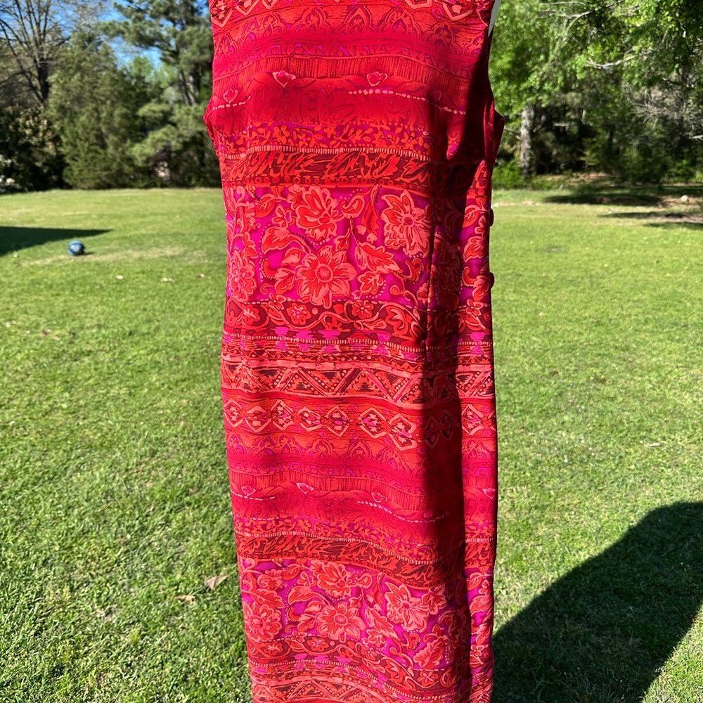 Sleeveless Red Floral-Stripe Sheath Dress
